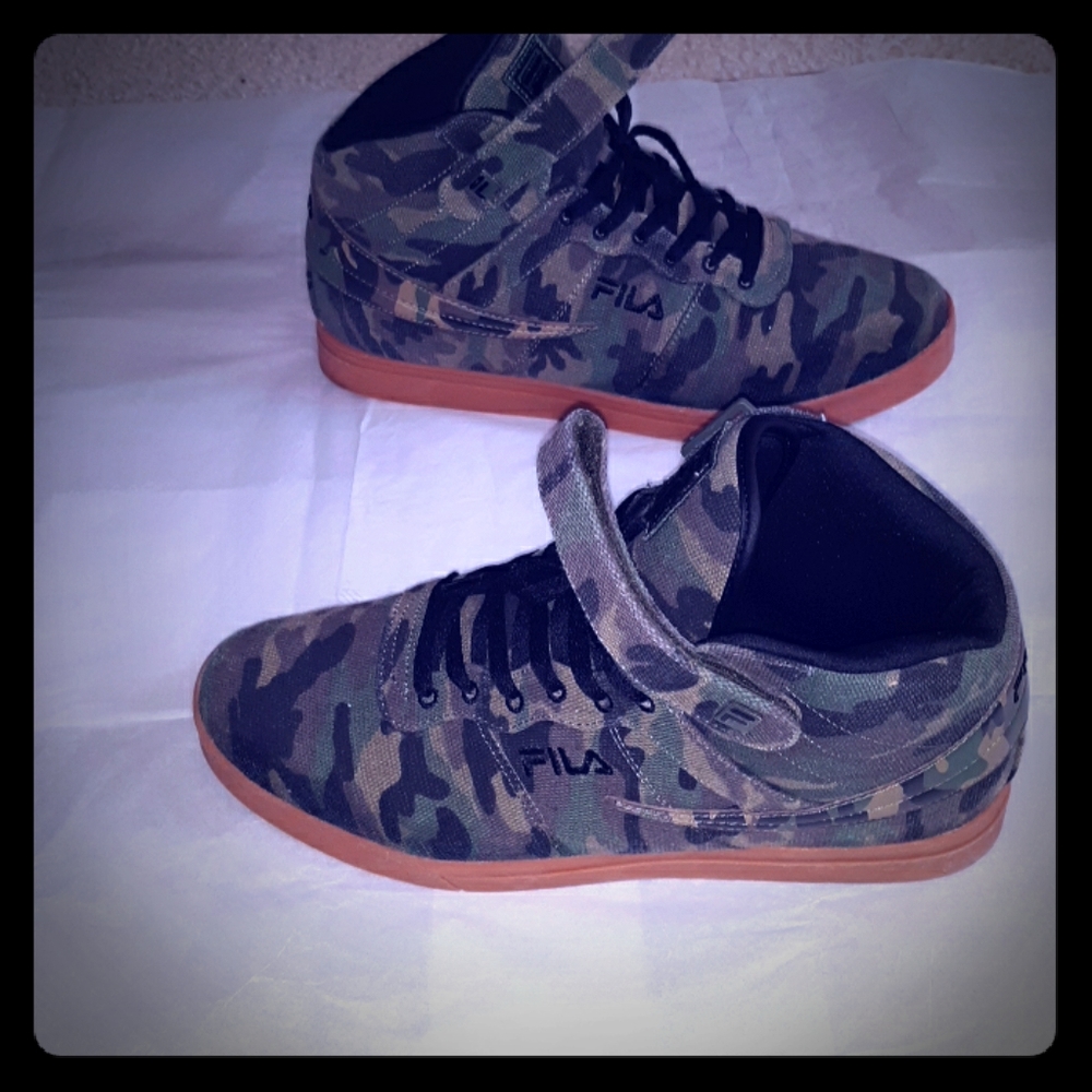 Fila Camo Men Size 13 Camouflage Sneakers Used